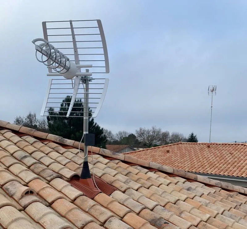 Antenne râteau et réception TNT